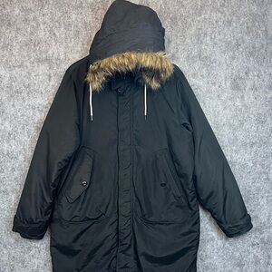 Abercrombie & Fitch Black Puffer Coat with Faux Fur Hood Women’s Size Large